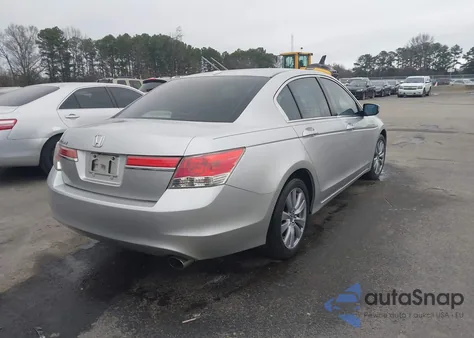 2011 Honda Accord 2.4 Ex-L from USA, damaged, VIN 1HGCP2F82BA039205